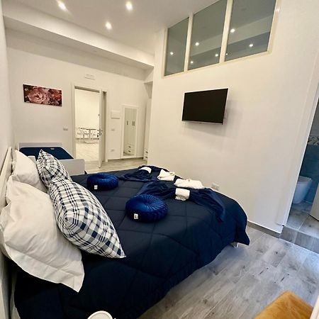 נאפולי Gloves Rooms מראה חיצוני תמונה